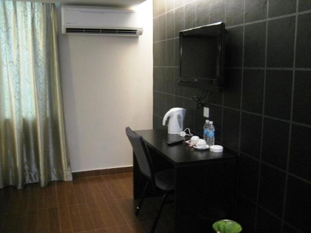 Kk Waterfront Hotel Kota Kinabalu Chambre photo