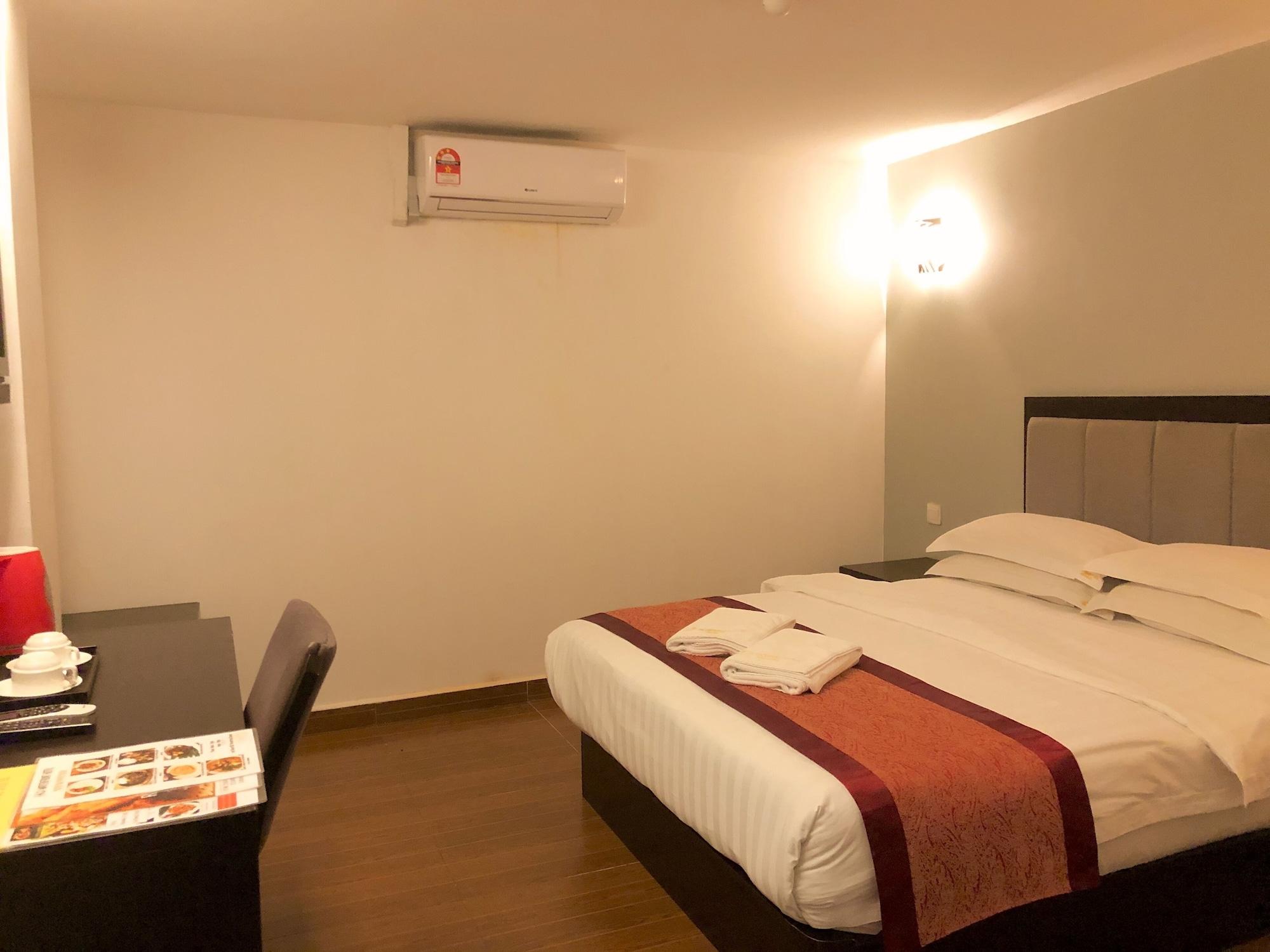 Kk Waterfront Hotel Kota Kinabalu Extérieur photo